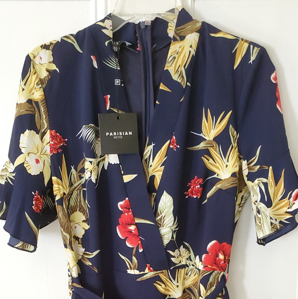 Tropical romper with belt - Picture 4 of 4